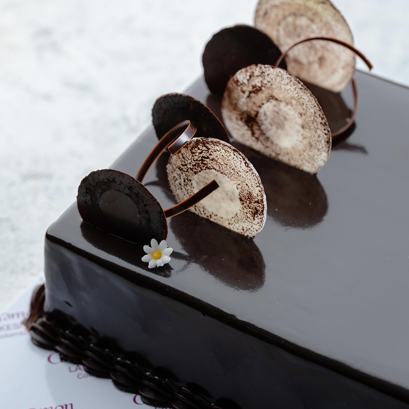 Monte Cristo Cake (1kg) - Image 2