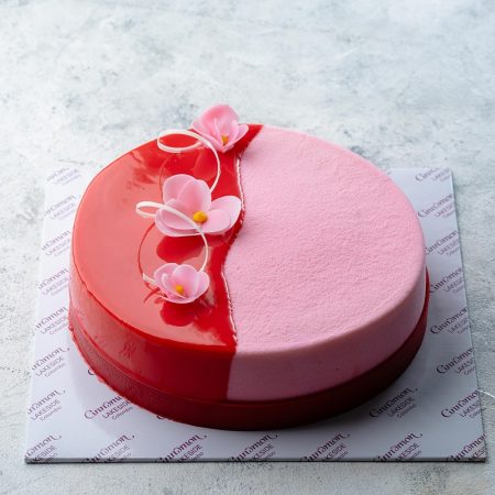 Strawberry Rose Cake